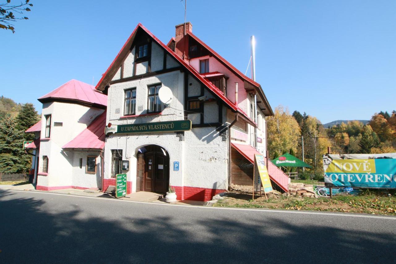 Penzion Paseky U Zapadlych Vlastencu Exterior photo