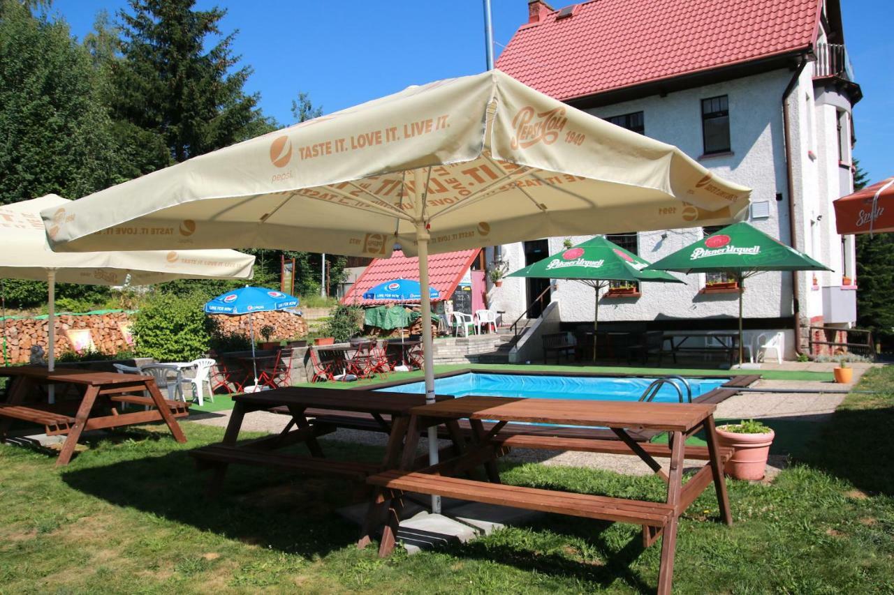 Penzion Paseky U Zapadlych Vlastencu Exterior photo